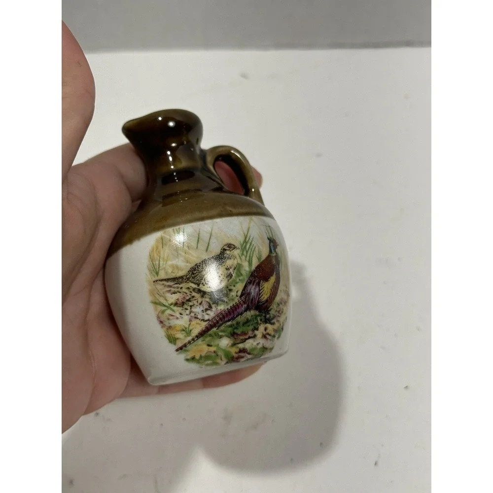 Montrose Potteries (Scotland) handmade Jug miniature Birds Beautiful piece!‎